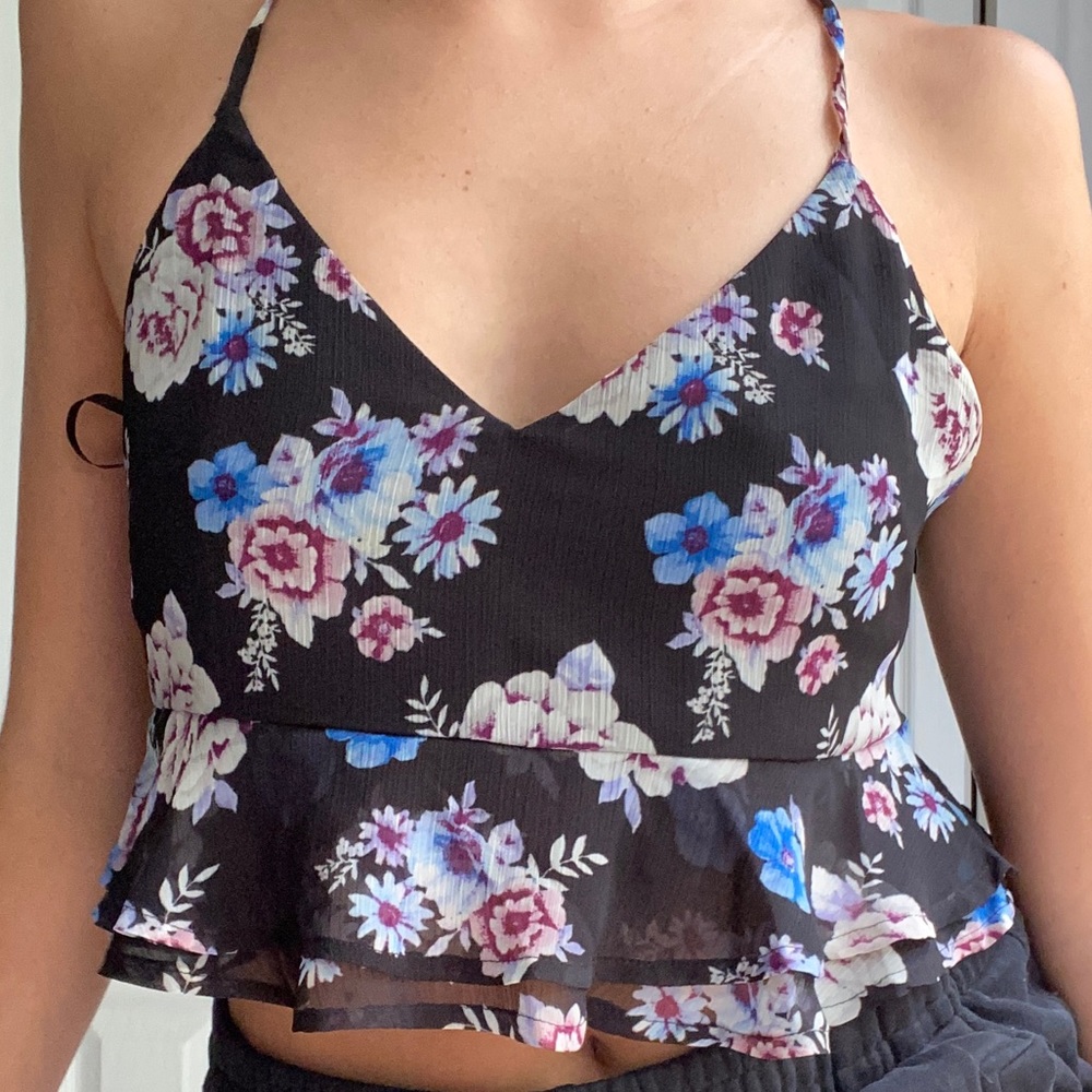 Forever 21 Flora Crop Top
